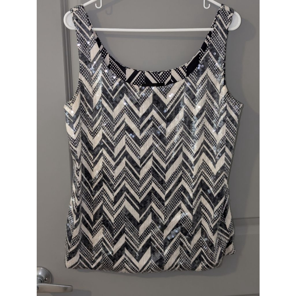 Women's Dana Buchman Tank Top Size 10 Black and White